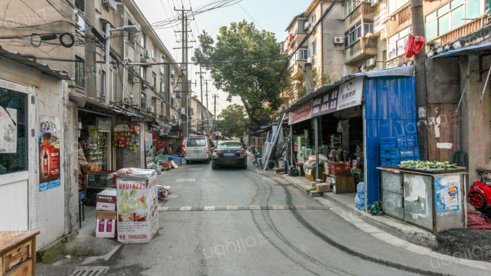 航西新村外景图