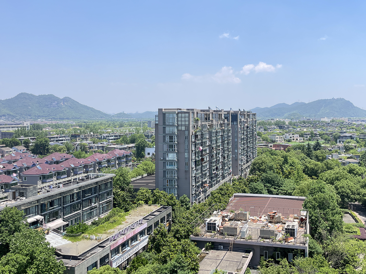 南岸花城小区实景 3