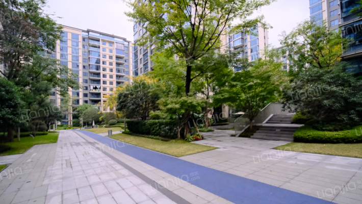 龙湖昱湖壹号嘉镧外景图