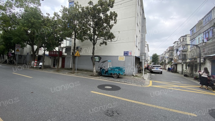 菱塘北村外景图