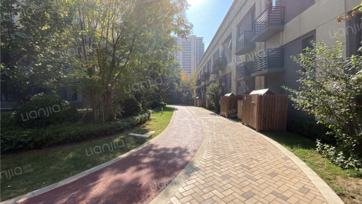 金茂中欧国际城外景图