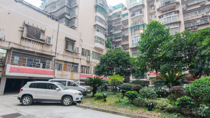 梓园花苑外景图