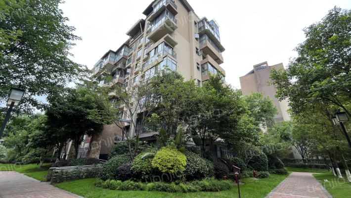 闲山悦五区外景图