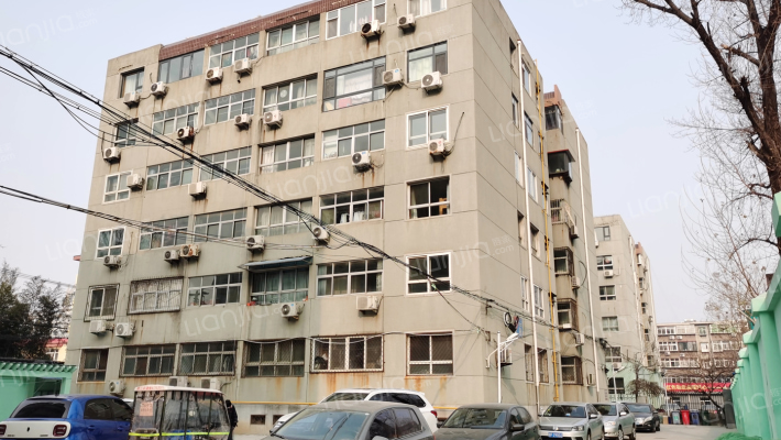 新华路街道办事处宿舍外景图