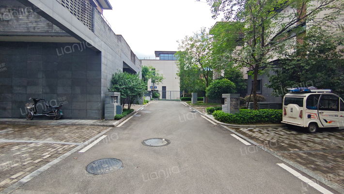 泉悦别院C区外景图