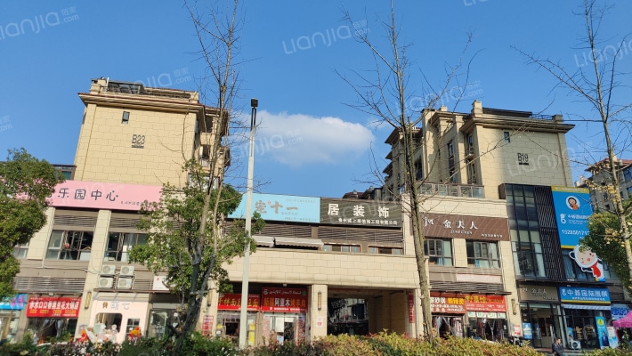 美的国宾府外景图