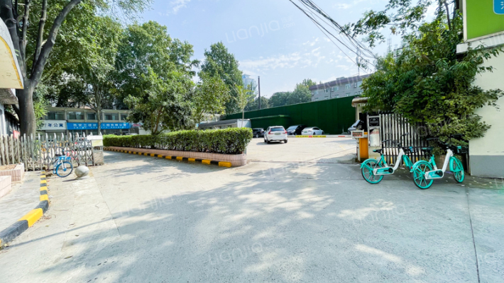 西安三建安西街家属院二院外景图