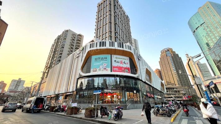 凯润金城房源|户型图|小区车位|交通地址详情分析!