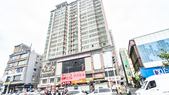 鸿信大厦外景图