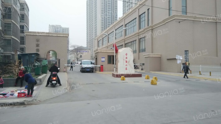 李家堡小区外景图