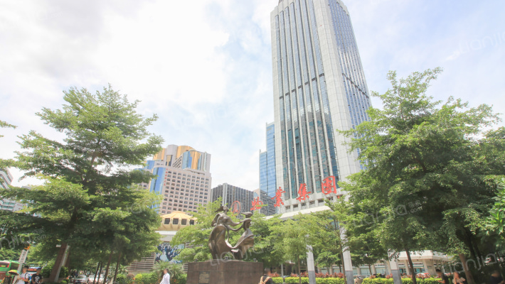 深圳国际贸易中心外景图