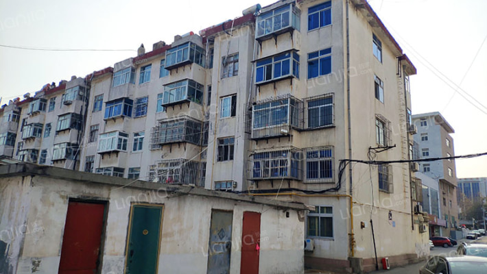 市社宿舍楼外景图