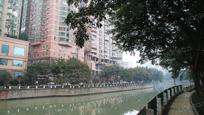 海成大厦外景图