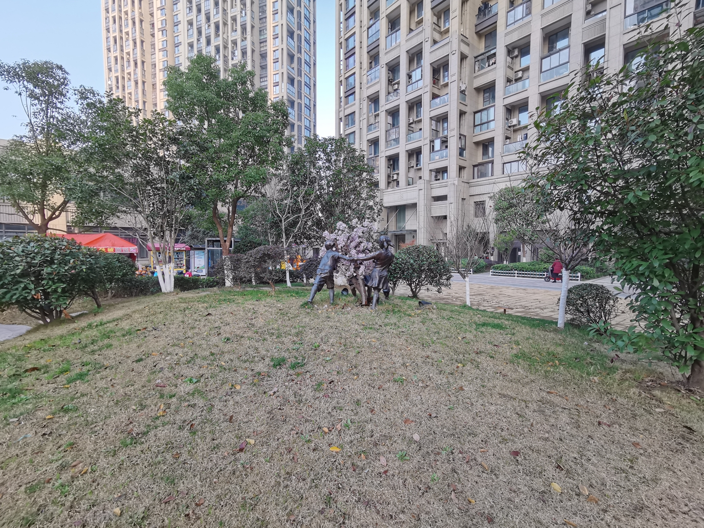 Lixiang Yintaicheng compound photo 2