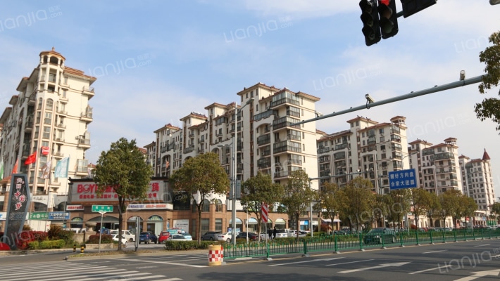 东海华庭外景图