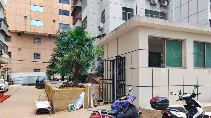 人民大厦家属院外景图