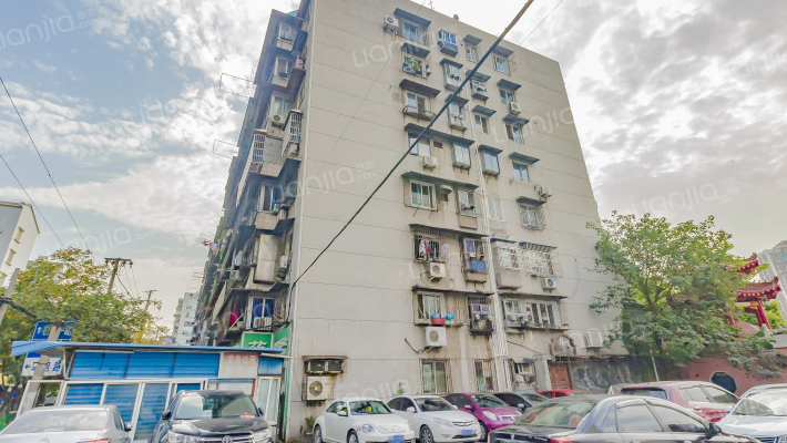 宝岛赏湖居外景图