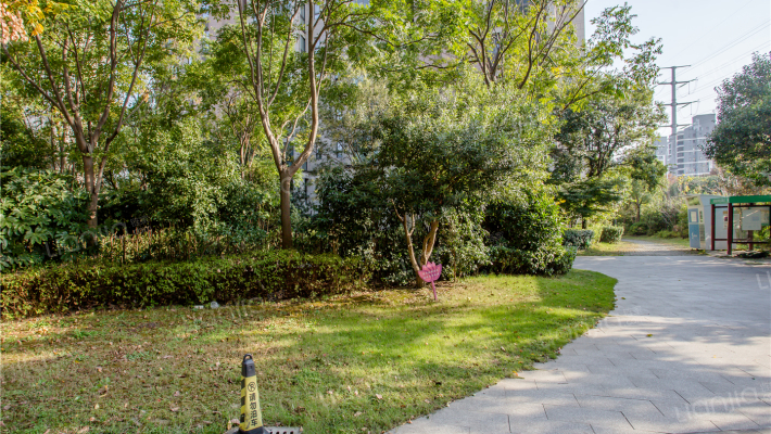 怀盛怡庭外景图