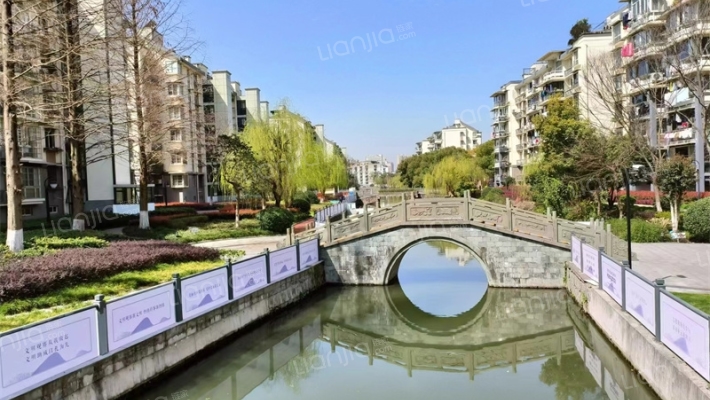 广德小区外景图