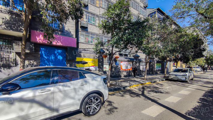 西安市集装箱家属院外景图