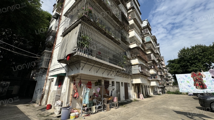 福建省商业学校教工宿舍外景图