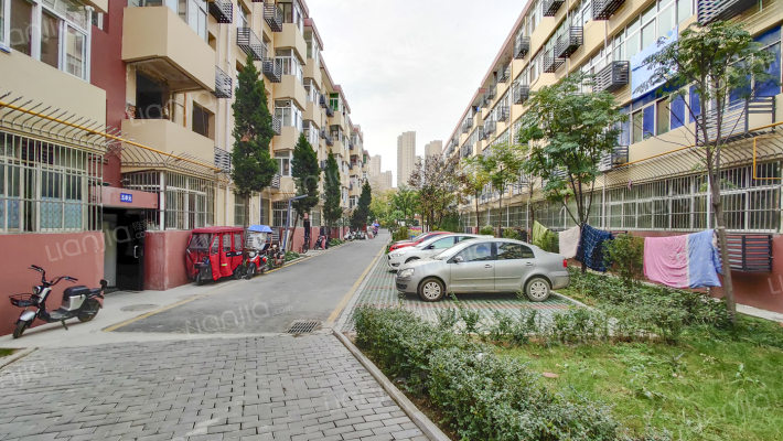 户县甘亭镇教师村小区外景图