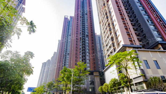 泷景三期外景图