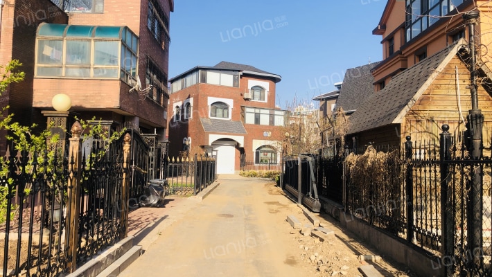 鸿凯花园外景图