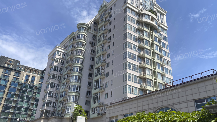 山水巢东外景图