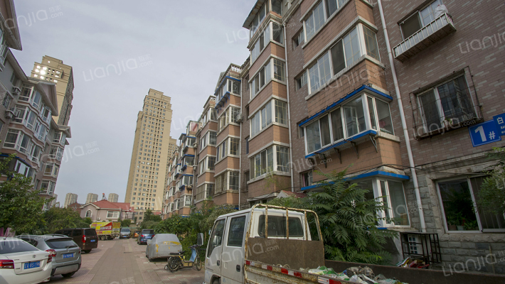 靓马庄园西区外景图