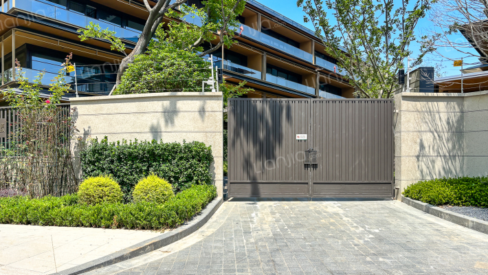 绿城·湖畔雲庐外景图