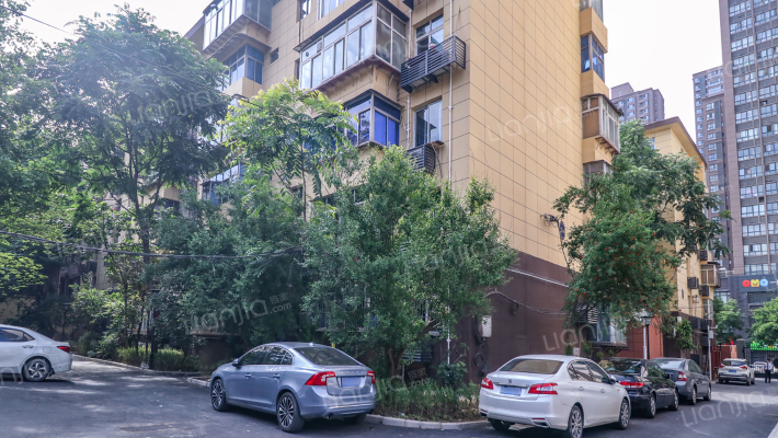 陕西中医药研究所家属院外景图