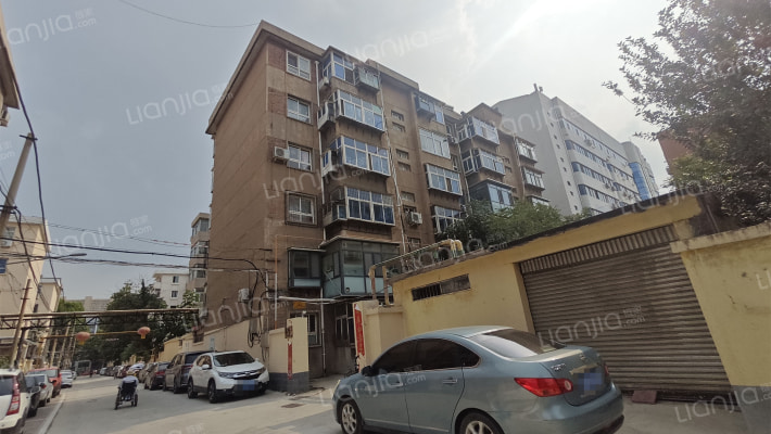 海关东巷外景图