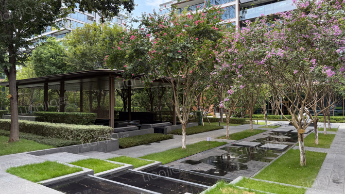 融创壹号院二期外景图