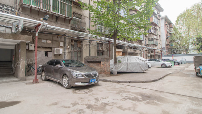 南郭路157号院外景图