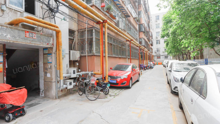 经五路8号院外景图