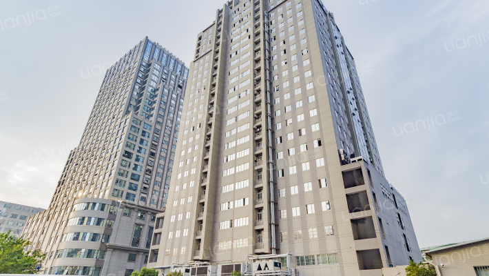 华银大厦外景图