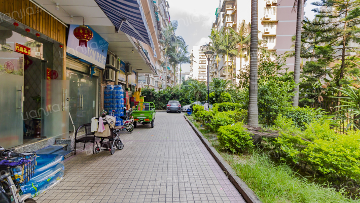 康光温泉外景图