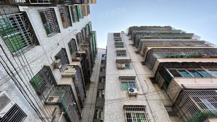 锰矿小区外景图