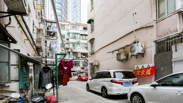 中东小区外景图