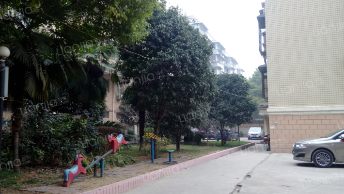 和平公寓外景图