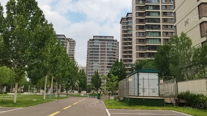 中海云锦东区外景图