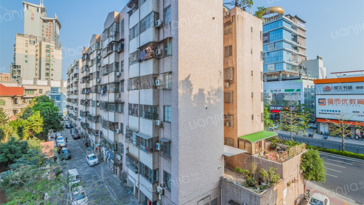 淘金财富中心外景图