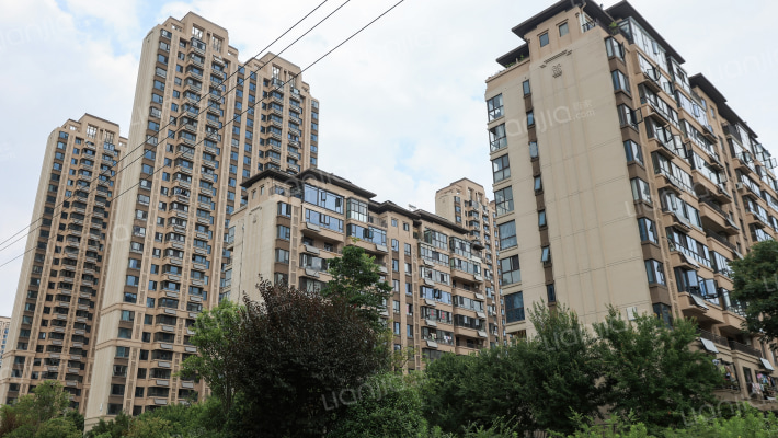 中海城C区外景图