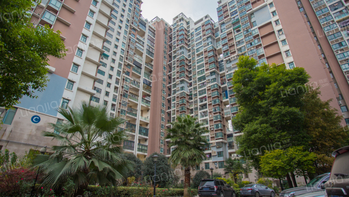 香港路浅水湾外景图