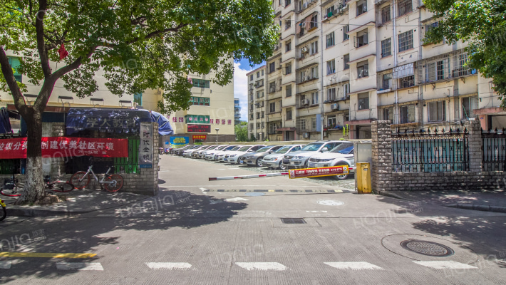 时代金领外景图