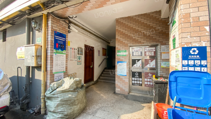 康乐大楼(闸北)外景图