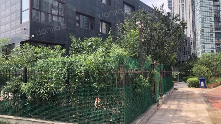 尊品庭苑外景图