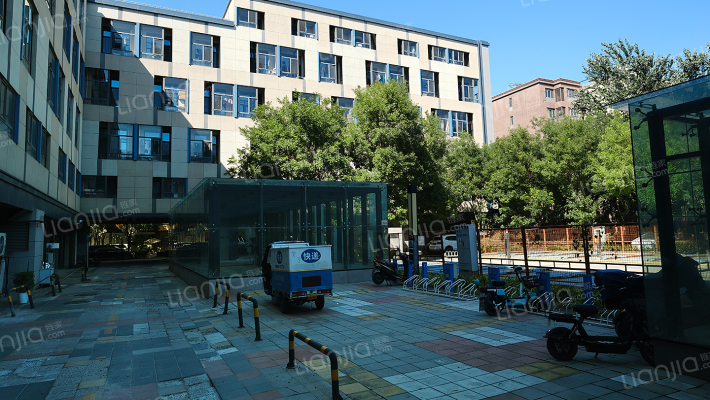 首创·悦空间外景图