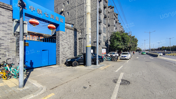 西铁水电分公司家属楼外景图